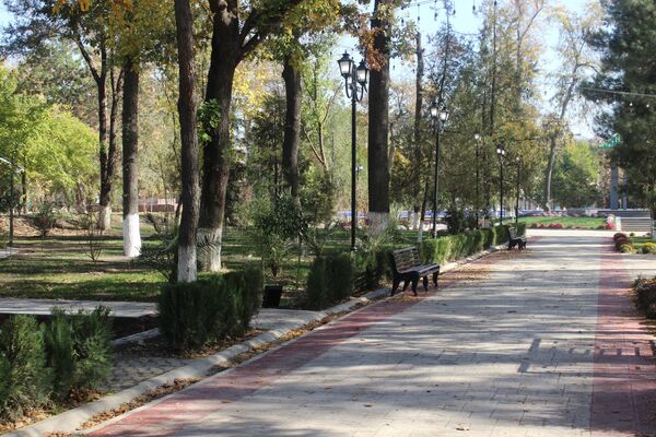 В Ташкенте открылся обновленный парк Дружбы - Sputnik Узбекистан