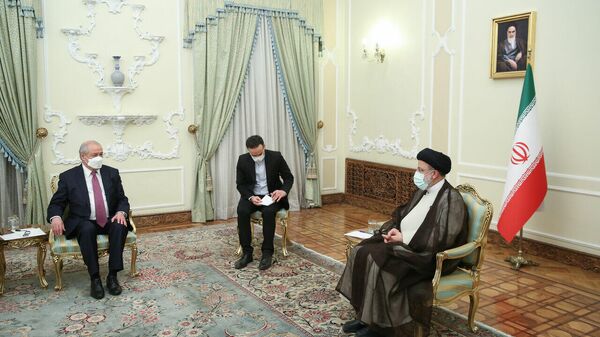 Kamilov na vstreche s prezidentom Irana Raisi - Sputnik O‘zbekiston