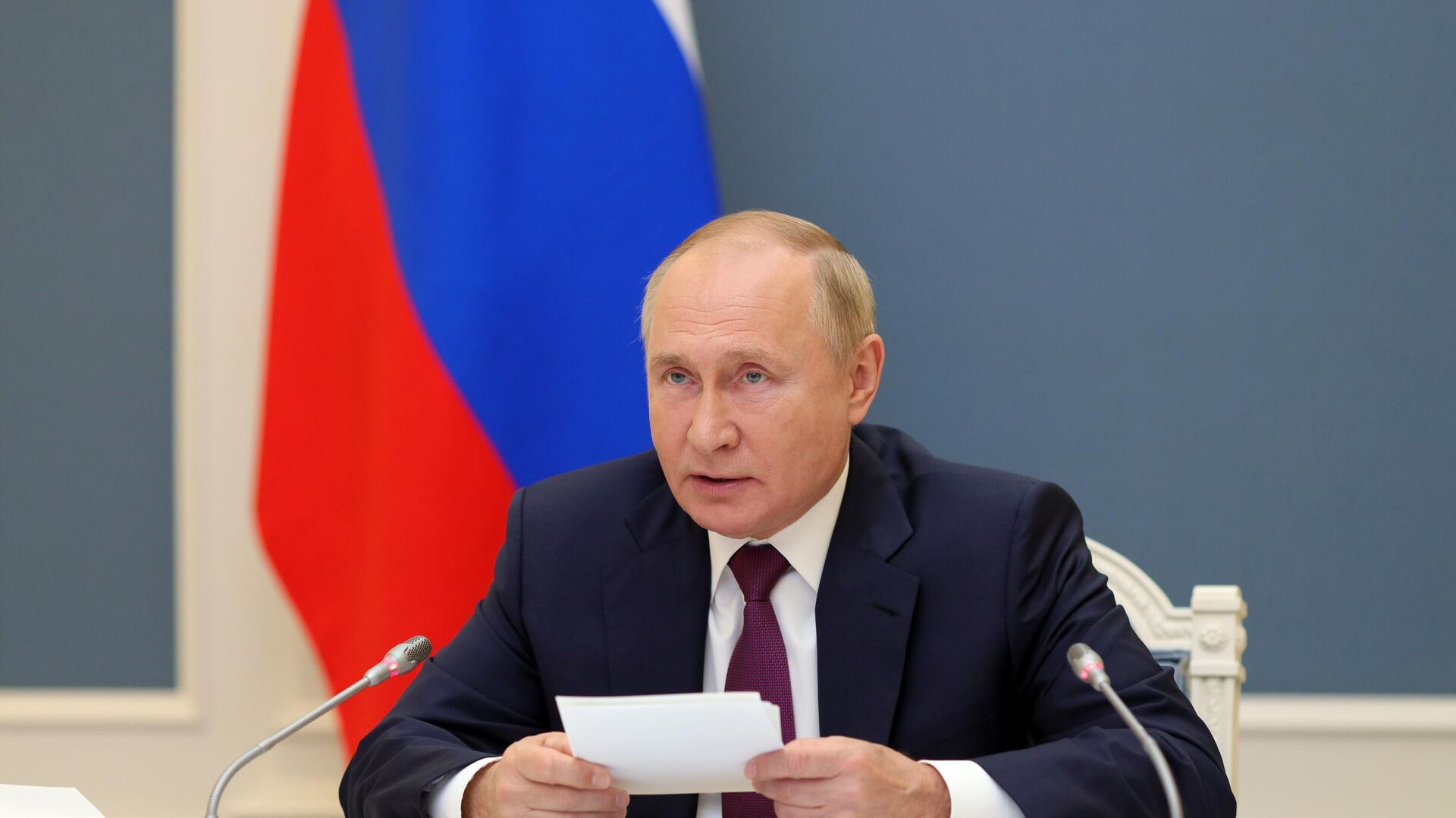 Президент РФ В. Путин принял участие в саммите Группы двадцати - Sputnik Узбекистан, 1920, 30.10.2021