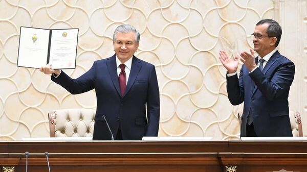 Shavkat Mirziyoyev vstupil v doljnost prezidenta Uzbekistana  - Sputnik O‘zbekiston