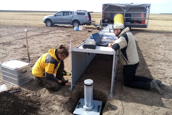 Экспериментальная установка по изучению ветровой эрозии почв. - Sputnik Узбекистан
