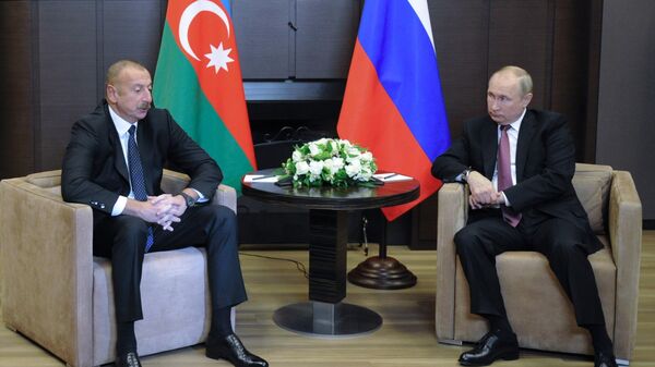Лидеры России и Азербайджана встретились в Сочи: что обсудили Путин и Алиев - Sputnik Узбекистан