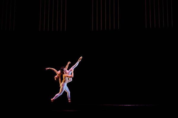 Премьера балета Лазги — танец Души и Любви в Дубае - Sputnik Узбекистан