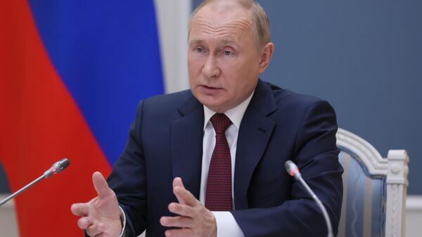  Prezident RF Vladimir Putin - Sputnik Oʻzbekiston