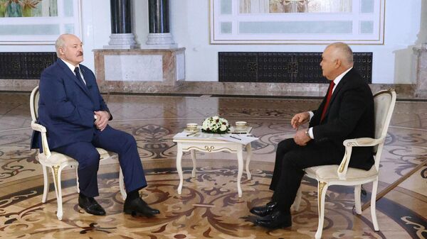 Большое интервью Лукашенко - Sputnik Узбекистан
