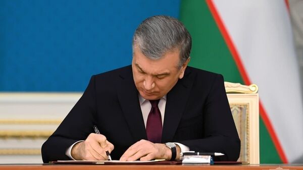 Shavkat Mirziyoyev i Kasim-Jomart Tokayev podpisali Deklaratsiyu o soyuznicheskix otnosheniyax mejdu Respublikoy Uzbekistan i Respublikoy Kazaxstan - Sputnik O‘zbekiston