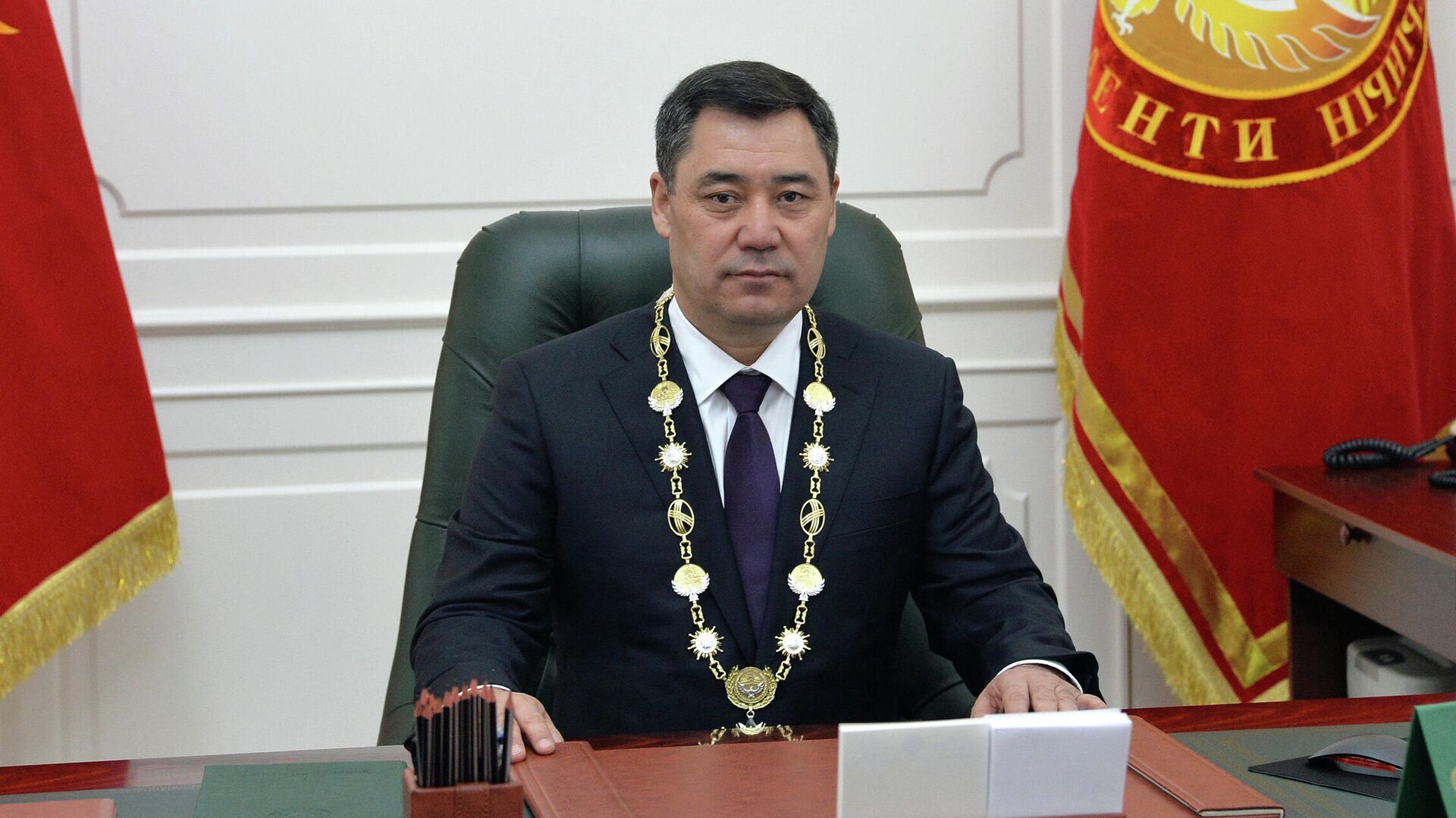 Президент Кыргызской Республики Садыр Жапаров  - Sputnik Узбекистан, 1920, 06.12.2021