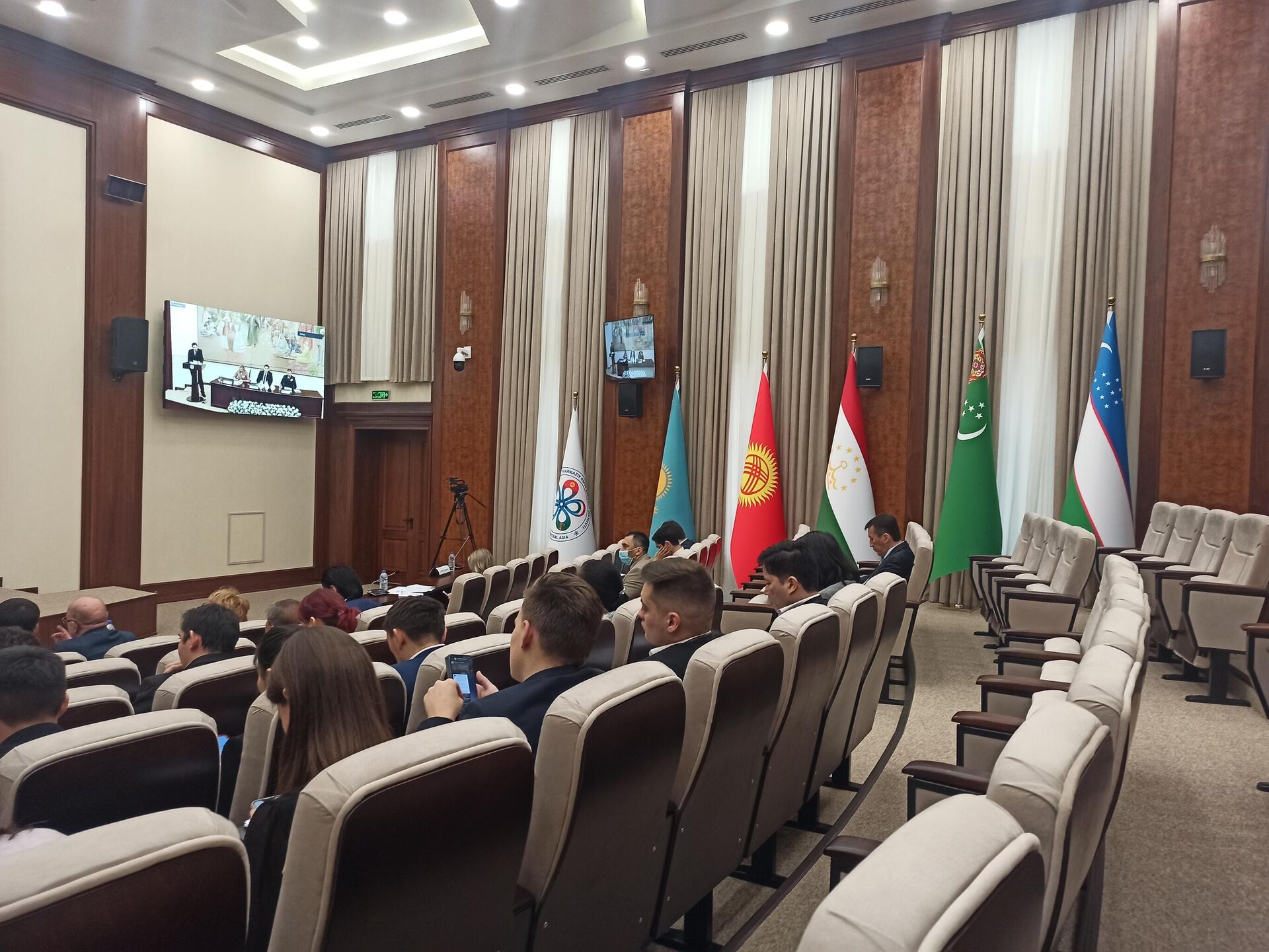 Конференция Проблемы региональной безопасности Центральной Азии после августа 2021 года - Sputnik Узбекистан, 1920, 14.12.2021