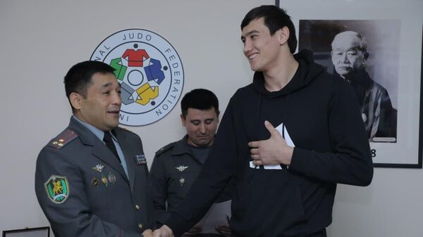 Награждение победителей ЧМ по дзюдо среди военнослужащих - Sputnik Узбекистан