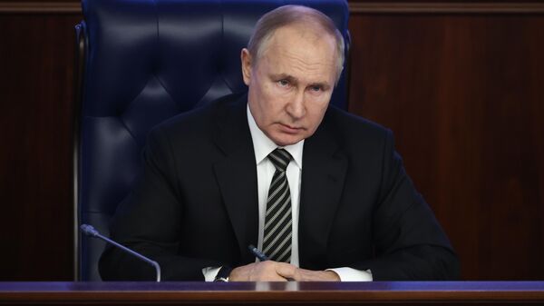 Президент РФ Владимир Путин - Sputnik Узбекистан