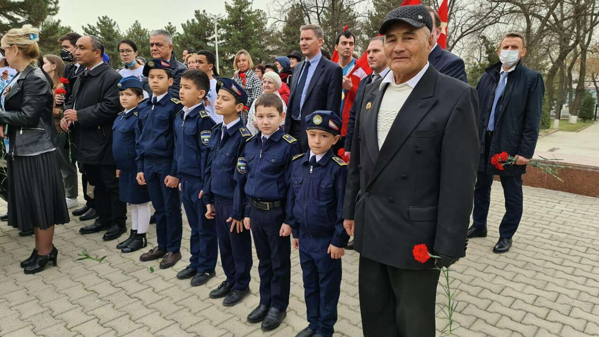 Дети военные Узбекистан