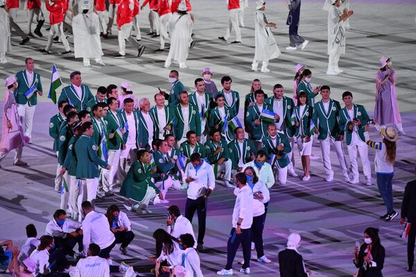 Форма сборной команды Узбекистана на Олимпийских играх в Токио-2020 - Sputnik Узбекистан