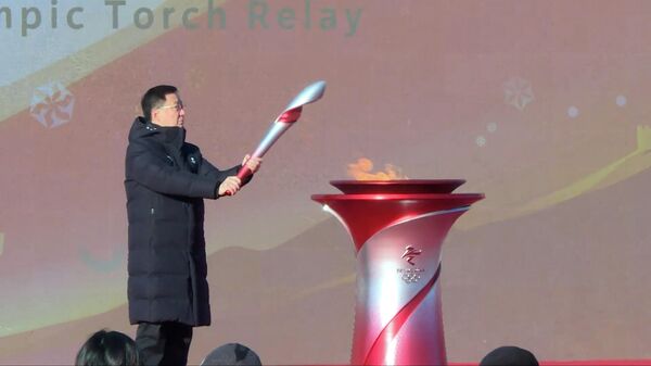 В Пекине стартует эстафета огня зимних Олимпийских игр - Sputnik Ўзбекистон