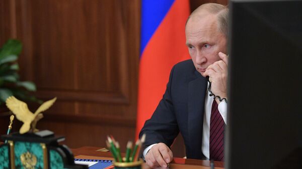 Prezident RF Vladimir Putin, arxivnoe foto - Sputnik O‘zbekiston