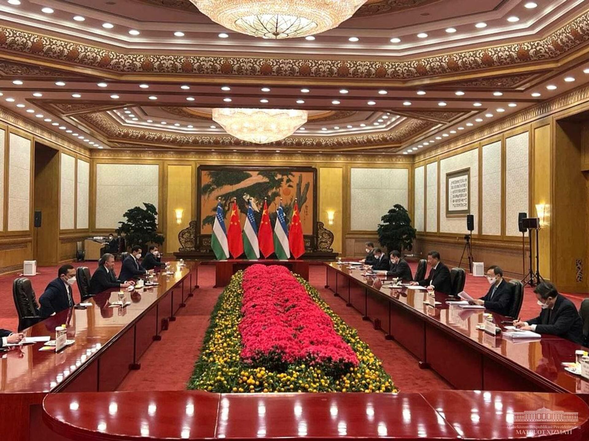 В Пекине начались переговоры Шавката Мирзиёева и Си Цзиньпина  - Sputnik Узбекистан, 1920, 05.02.2022