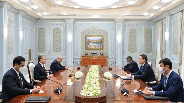 Президент Республики Узбекистан принял Премьер-министра Республики Казахстан - Sputnik Узбекистан