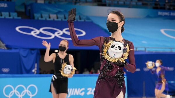 Олимпиада-2022. Фигурное катание. Женщины. Произвольная программа - Sputnik Узбекистан