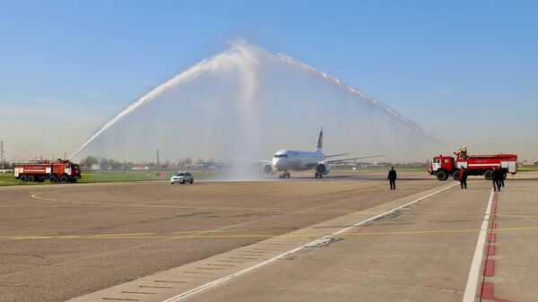 Air Manas возобновила полеты в Ташкент - Sputnik Узбекистан