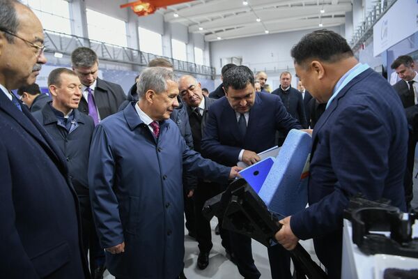 Rabochaya poyezdka Prezidenta Respubliki Tatarstan R.N.Minnixanova v Respubliku Uzbekistan - Sputnik O‘zbekiston