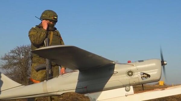 Российские военные показали работу беспилотников Орлан-10 на Украине - Sputnik Ўзбекистон