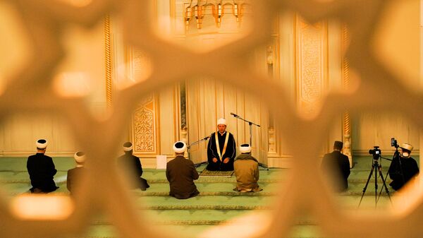 Начало священного для мусульман месяца Рамадан, архивное фото - Sputnik Ўзбекистон