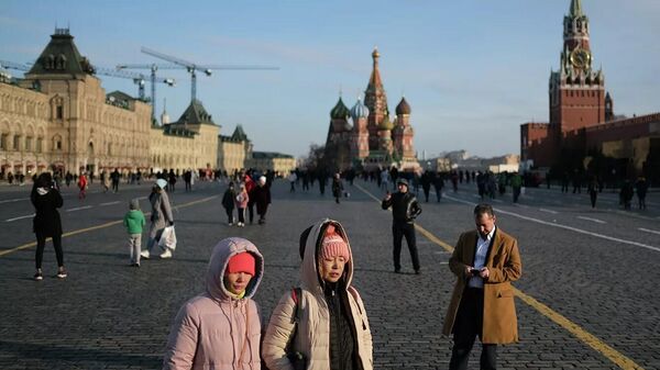 В каком сейчас положении мигранты в России — истории кыргызстанцев - Sputnik Узбекистан