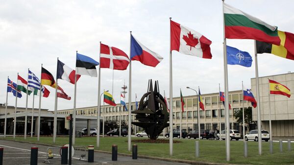 Здание штаб-квартиры НАТО в Брюсселе  - Sputnik Ўзбекистон