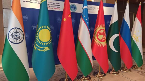 Флаги государств-членов ШОС - Sputnik Узбекистан