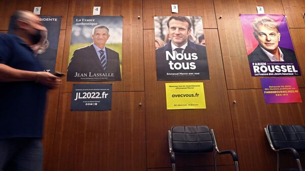 Постеры с кандидатами в президенты Франции - Sputnik Узбекистан