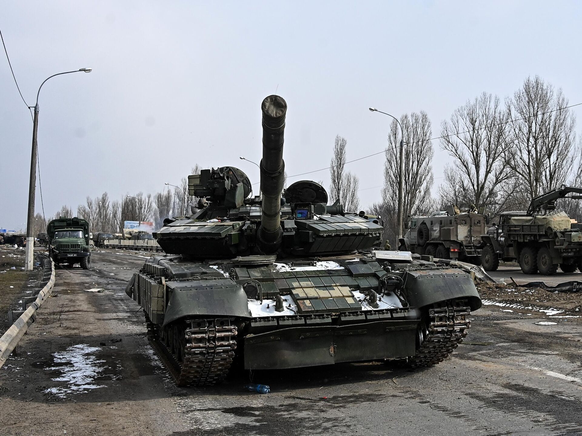 Т военная операция. Т-64бв 2022. Танк т 64 на Донбассе. Танк т 64 ВСУ. Танк т 64 в Российской армии.