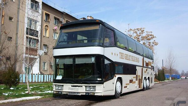 Автобус, архивное фото - Sputnik Узбекистан