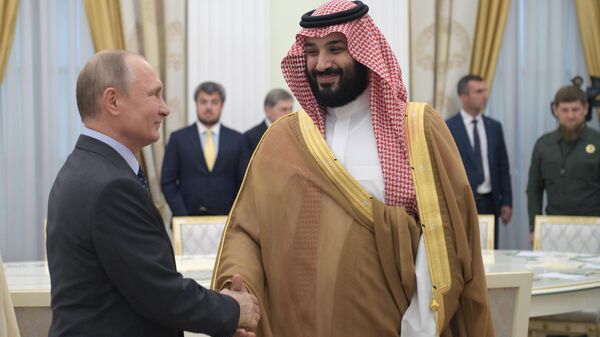 Prezident RF V. Putin vstretilsya s naslednim prinsem Saudovskoy Aravii M. ibn Salmanom Al Saudom - Sputnik O‘zbekiston