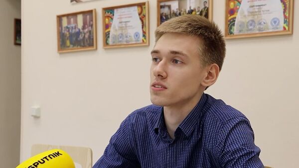 Почему российские студенты учат узбекский язык? - Sputnik Ўзбекистон