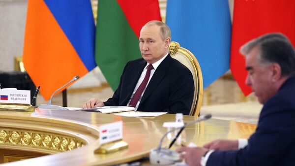 Президент РФ В. Путин принял участие во встреча лидеров государств - членов ОДКБ - Sputnik Ўзбекистон