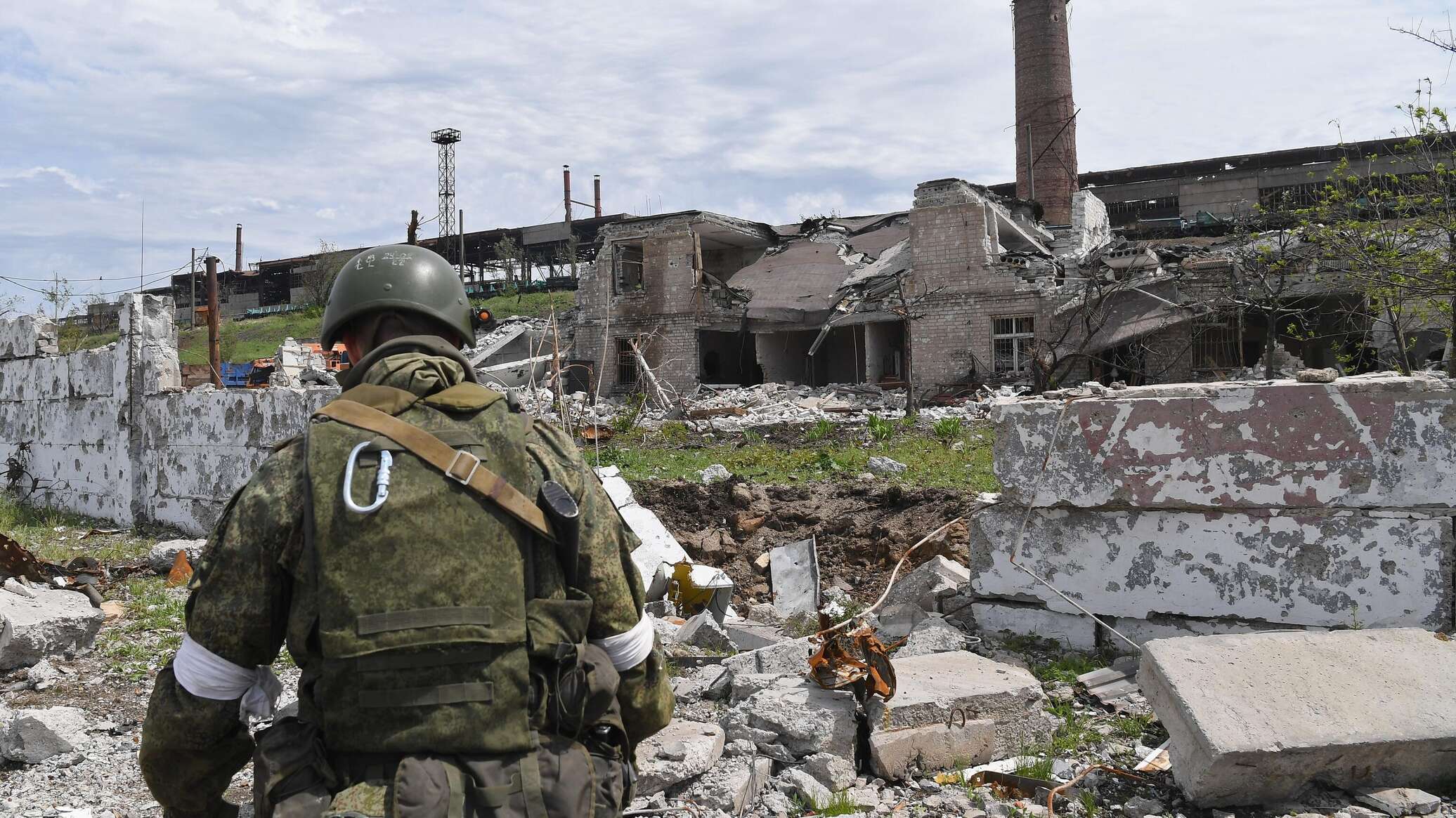 Всу сдаются последние новости. Саперы в Мариуполе. Саперы на Азовстали. Военный склад.