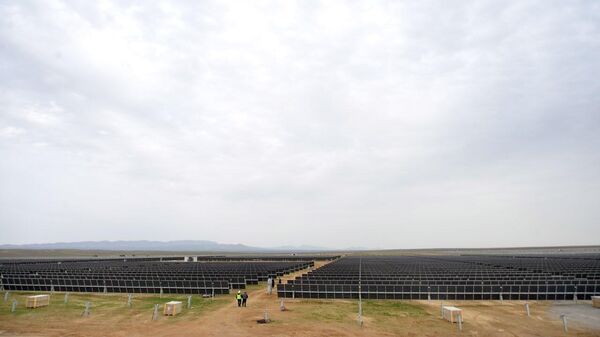 В Самаркандской области запущена солнечная фотоэлектрическая станция промышленного масштаба - Sputnik Узбекистан