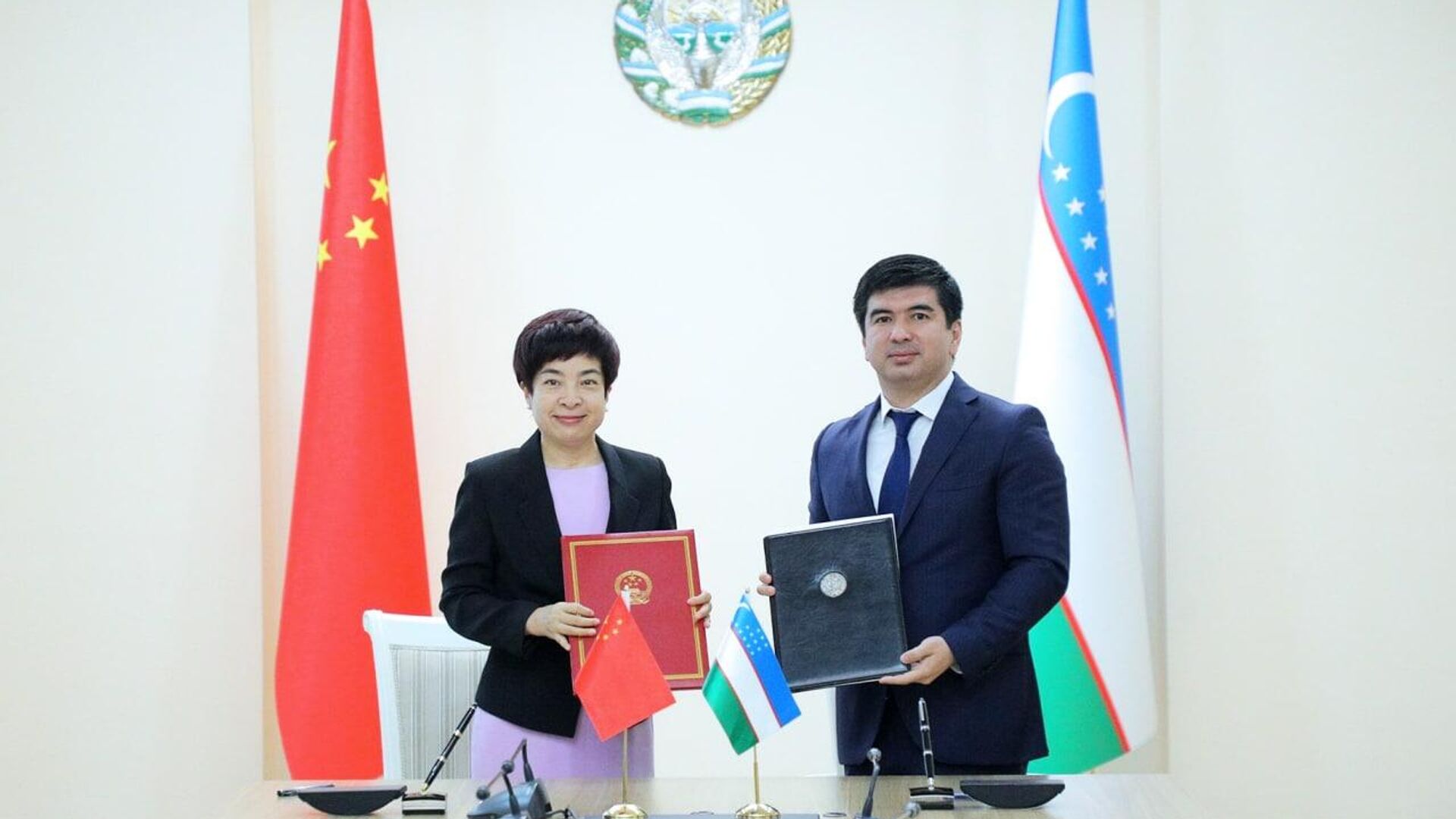Узбекистан и Китай подписали соглашение на $ 37 млн. - Sputnik Ўзбекистон, 1920, 25.05.2022