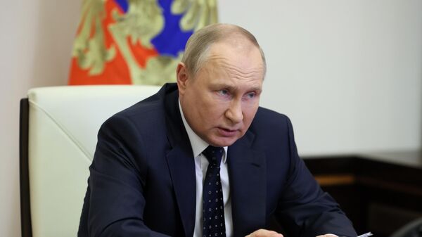  Prezident RF Vladimir Putin, arxivnoe foto - Sputnik O‘zbekiston