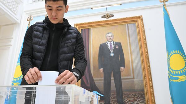 Референдум по поправкам в Конституцию Казахстана - Sputnik Узбекистан