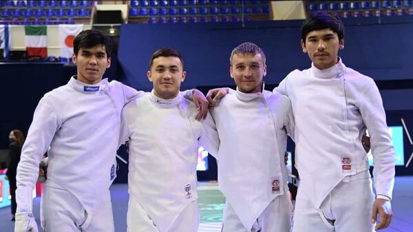 Узбекские фехтовальщики – вице-чемпионы ЧА - Sputnik Узбекистан