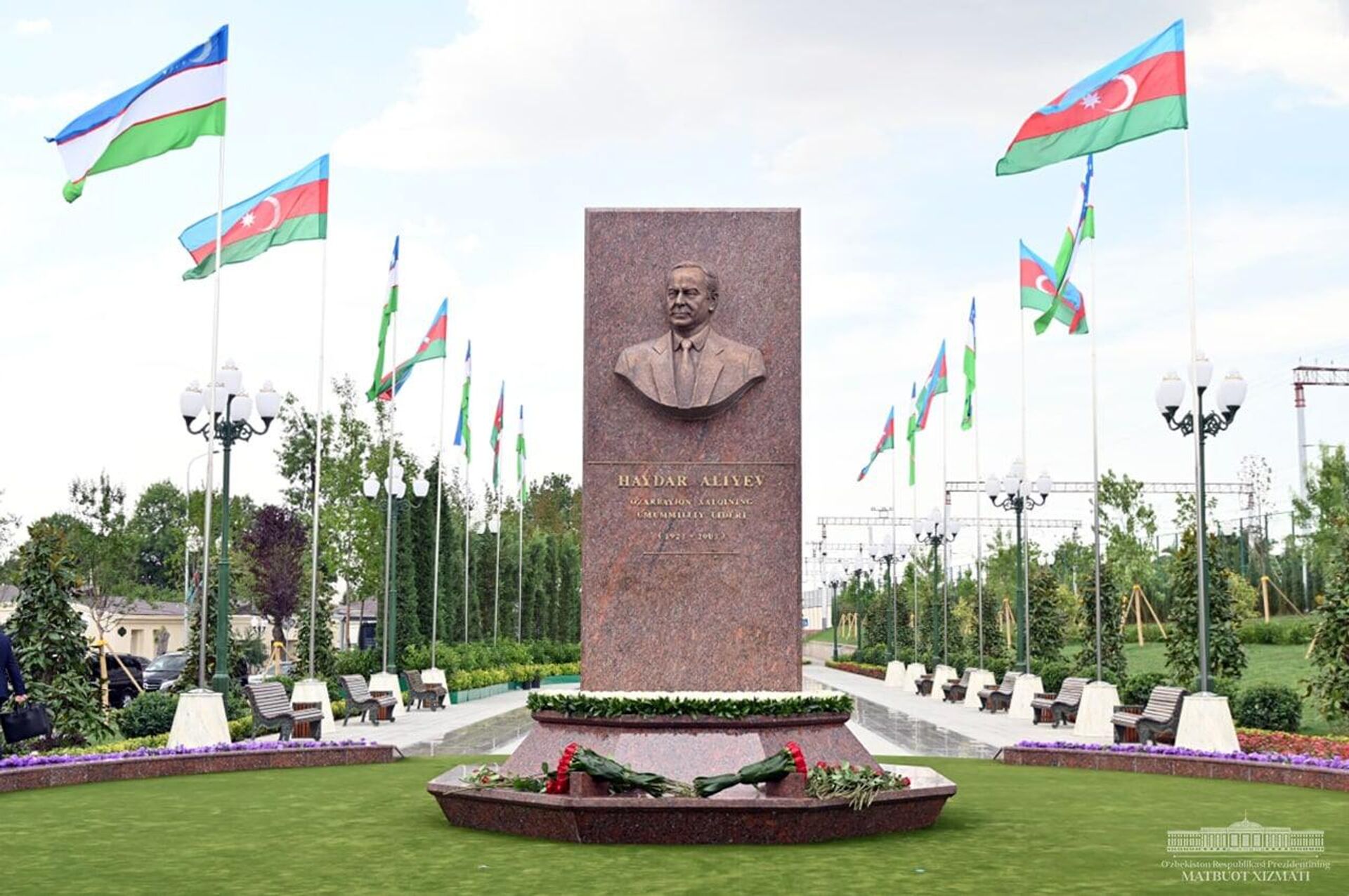 Vizit prezidenta Azerbaydjana Ilxama Aliyeva v Uzbekistan - Sputnik O‘zbekiston, 1920, 21.06.2022
