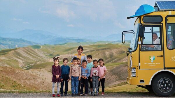 Кадры из фильма Kindergarten on wheels, снятого продакшн-студией DBLA совместно с Министерством дошкольного образования Узбекистана - Sputnik Узбекистан