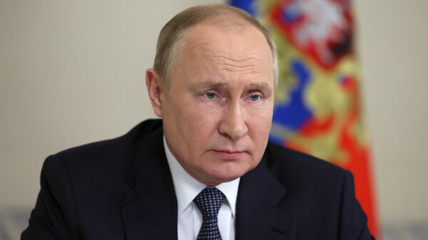 Prezident RF V. Putin obratilsya s privetstviyem k uchastnikam Delovogo foruma BRIKS - Sputnik O‘zbekiston