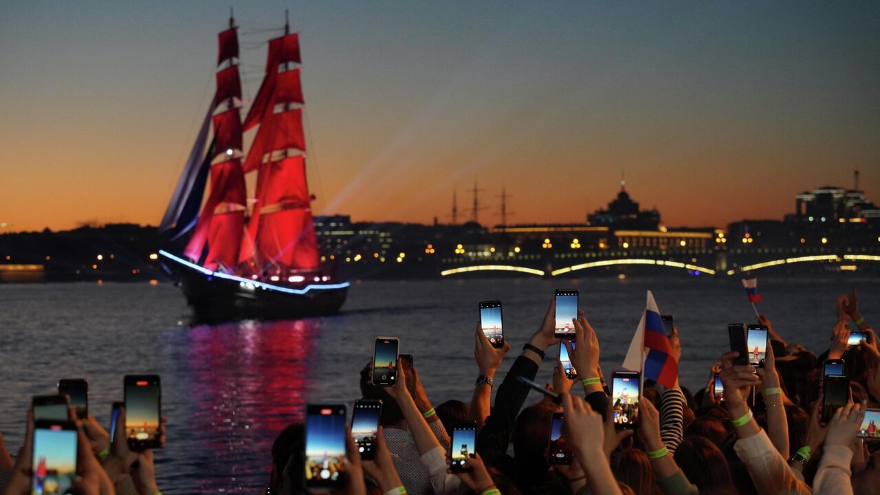 Amerikada qora tanli erkak bilan rus ayolini kasting