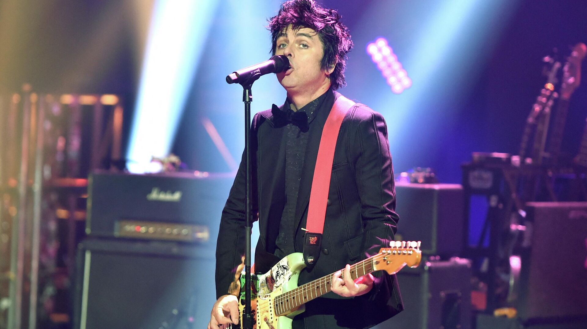 Билли Джо Армстронг из Green Day - Sputnik Узбекистан, 1920, 28.06.2022