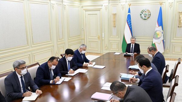 Шавкат Мирзиёев провел совещание - Sputnik Узбекистан