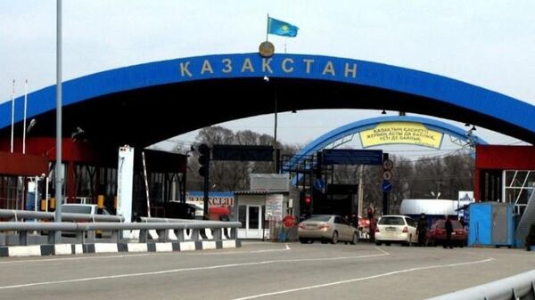 Граница с Казахстаном. Архивное фото - Sputnik Ўзбекистон