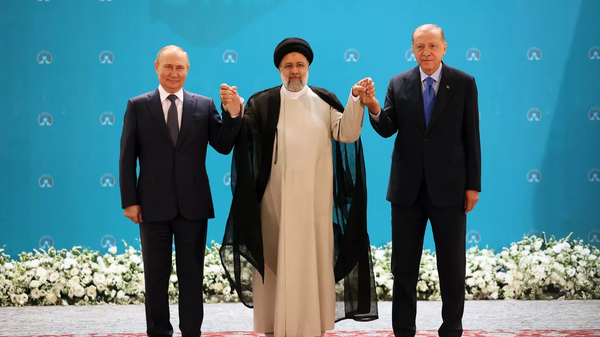 Rabochiy vizit prezidenta Vladimira Putina v Iran - Sputnik O‘zbekiston