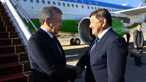 Prezident Respubliki Uzbekistan Shavkat Mirziyoyev pribil
 v gorod Cholpon-Atu Kirgizstana - Sputnik O‘zbekiston