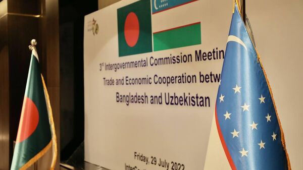 Флаги Узбекистана и Бангладеш - Sputnik Ўзбекистон
